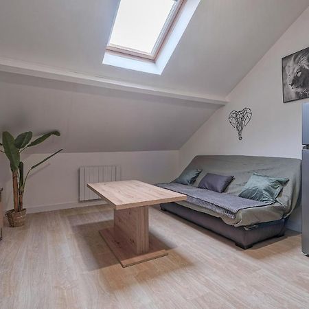 Liberation - F2 Apartment Near Disneyland Paris Montry Bagian luar foto