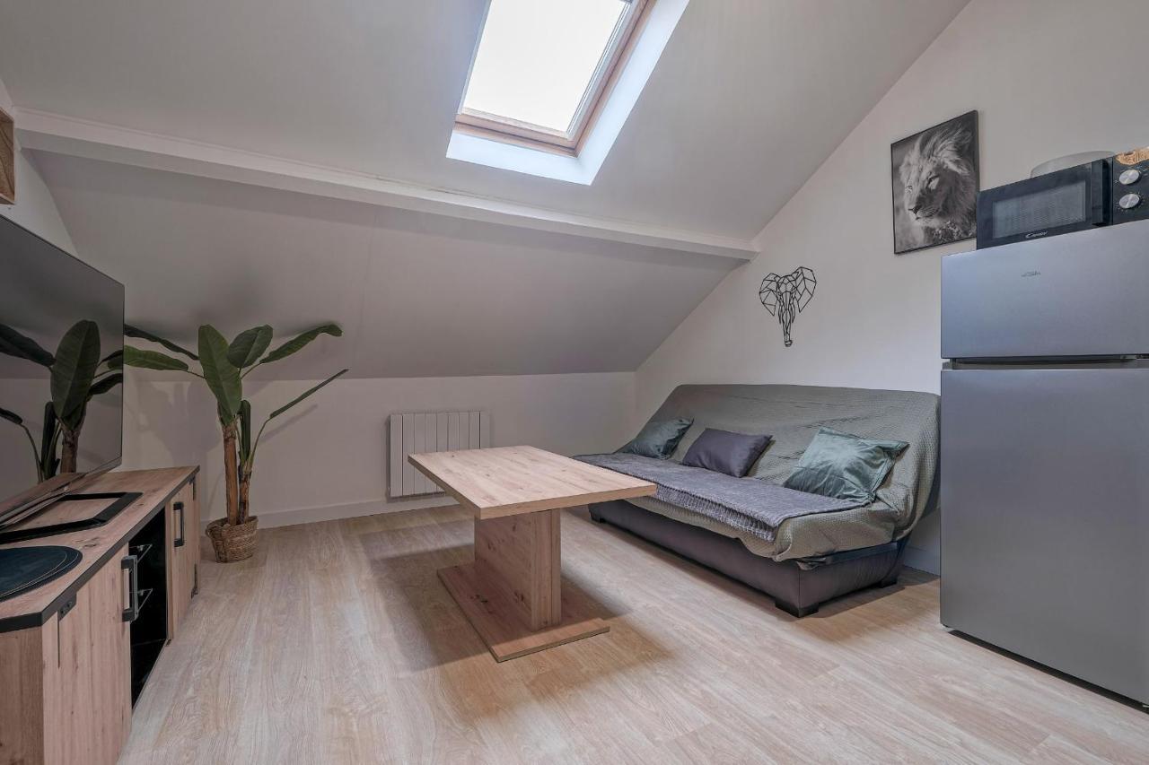 Liberation - F2 Apartment Near Disneyland Paris Montry Bagian luar foto